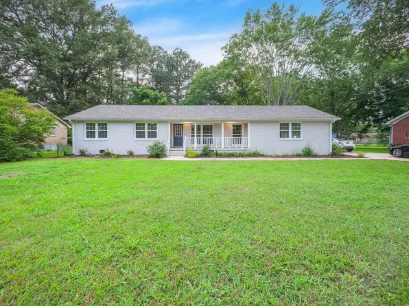 611 Galbraith Ave, Henderson, TN 38340