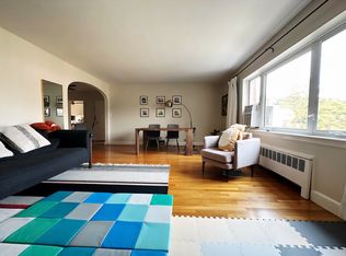 48 Hollis St APT 5, Newton, MA 02458