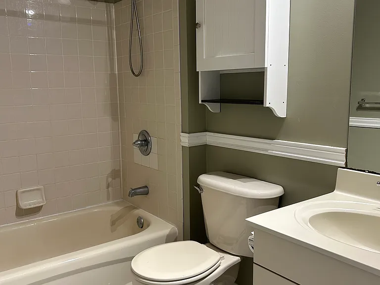 28 Spencer St #213 — Photo 6