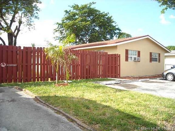 3rd image of 2619 NW 9th Ave