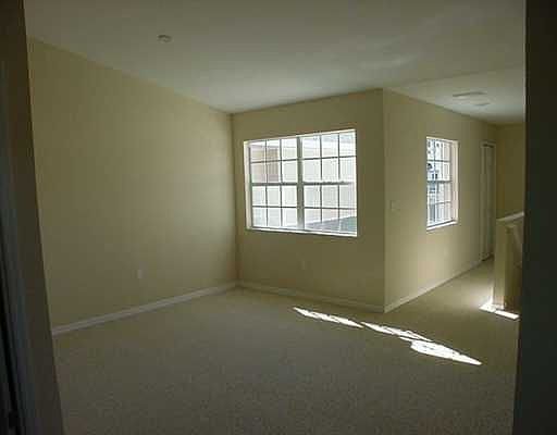 4th image of 1642 Hammocks Ave