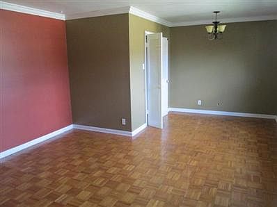 4th image of 13042 Calais St