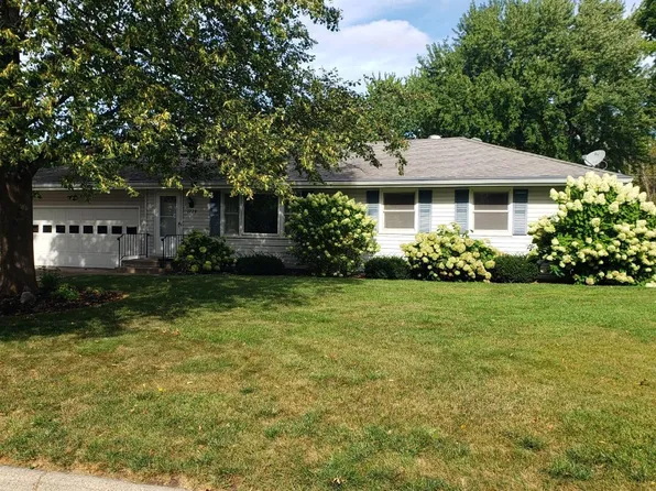 2728 Sunset Ln, Burnsville, MN 55337