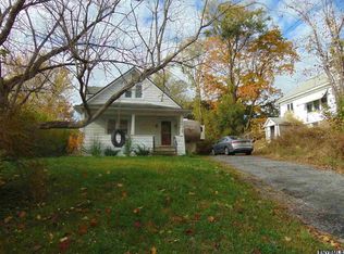 1728 Grovenors Corners Rd, Central Bridge, NY 12035