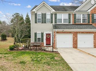 321 Daniels Dr, Yorktown, VA 23690