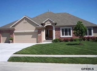 7329 S 169th St, Omaha, NE 68136