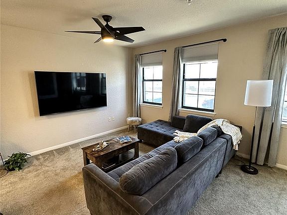 5th image of 911 N Orange Ave APT 150