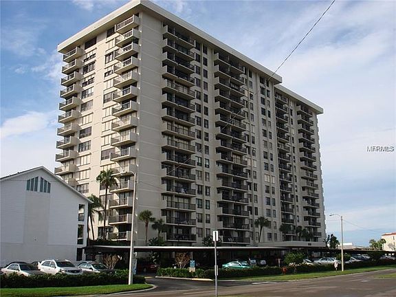 4th image of 400 Island Way APT 712