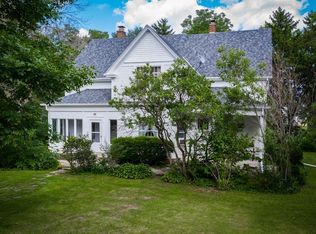 1050 Ulao Pkwy, Grafton, WI 53024