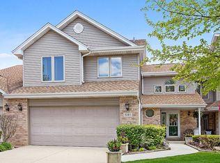 1261 Arbor Dr, Lemont, IL 60439