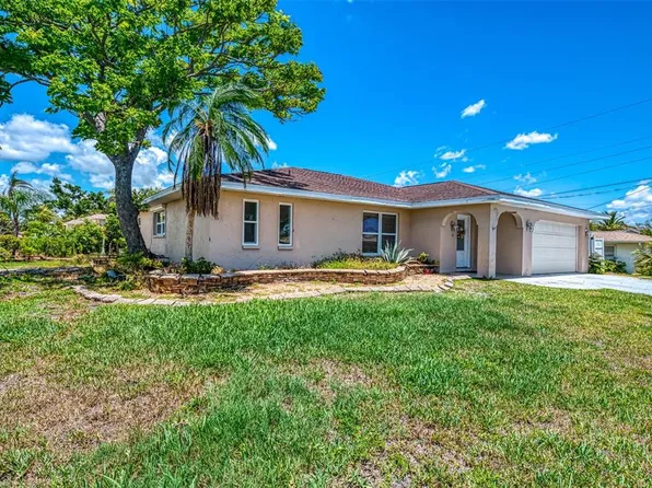 4321 Shamrock Dr, Venice, FL 34293