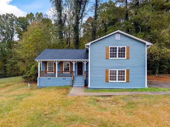 5211 Beechwood Forest Dr, Lithonia, GA 30038