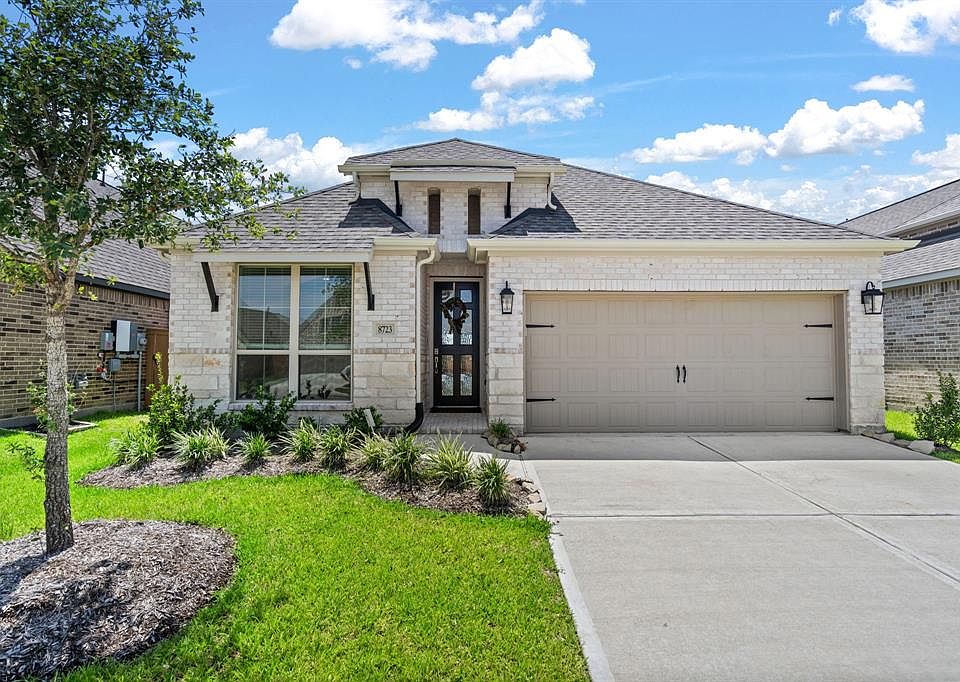 1st image of 8723 Harbor Pines Drive