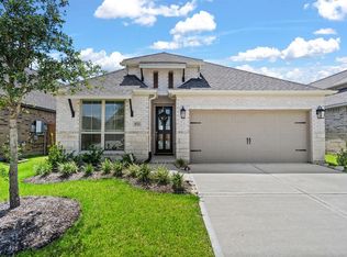 8723 Harbor Pines Dr, Cypress, TX 77433