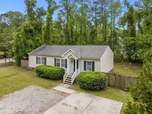5912 Camelot Court, Wilmington, NC 28409