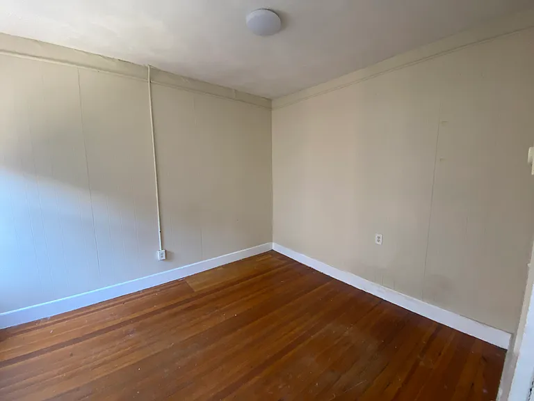 881 Huntington Ave #8 — Photo 14