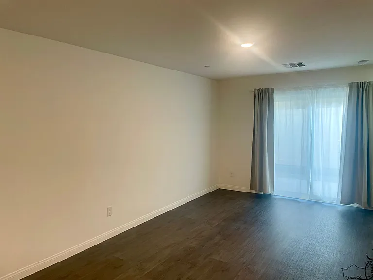 12243 Radiant Sunrise Rd #4 — Photo 5