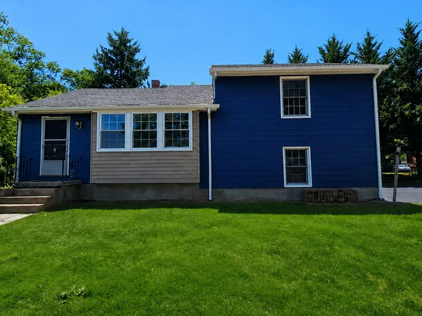 51 Wallace Rd, Princeton Junction, NJ 08550