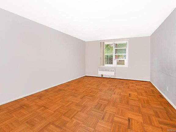 2nd image of 1296 Midland Ave Unit 2L