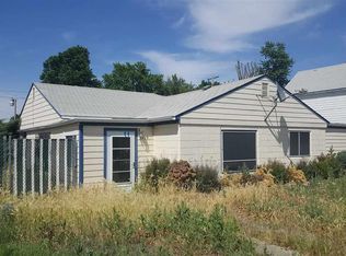 1719 W Clark St, Pasco, WA 99301