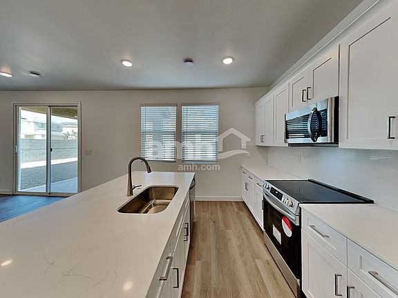 4th image of 18492 W Cottontail Ln