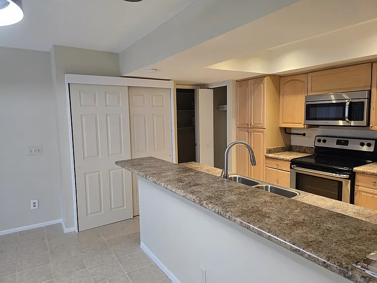 1920 W Lindner Ave #233 — Photo 3