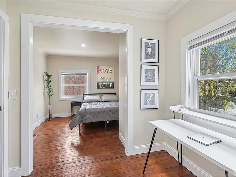 40 Lakeview Cir #1 — Photo 11