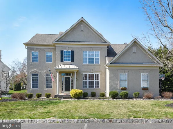 604 Dunburry Dr, Ambler, PA 19002