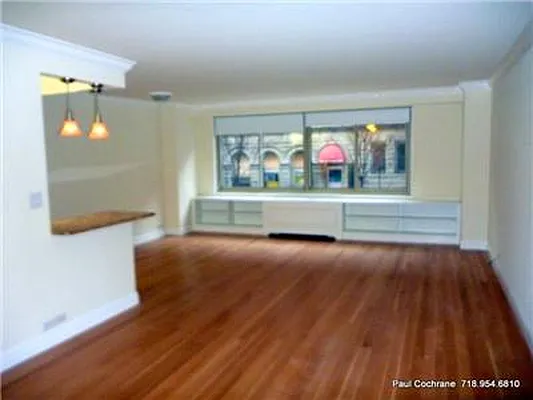 Rented by R New York | media 18