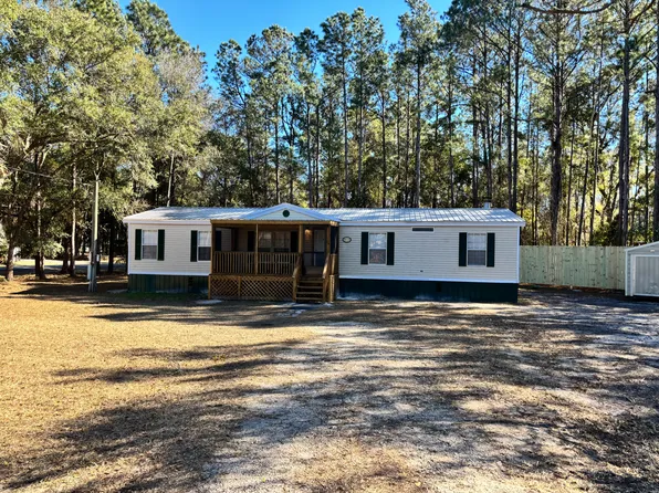 95724 Springhill Rd, Fernandina Beach, FL 32034