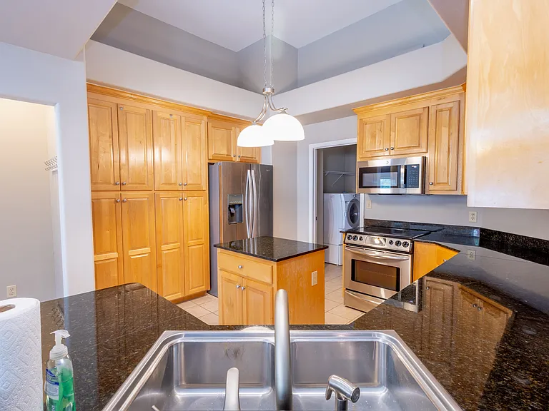 5805 Dunbar Cir — Photo 12