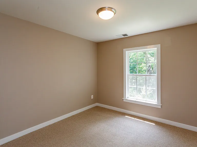 154 Brookwood Dr — Photo 24