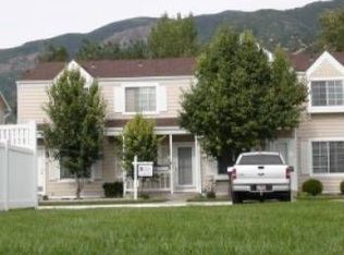 590 W 1950 N, Centerville, UT 84014