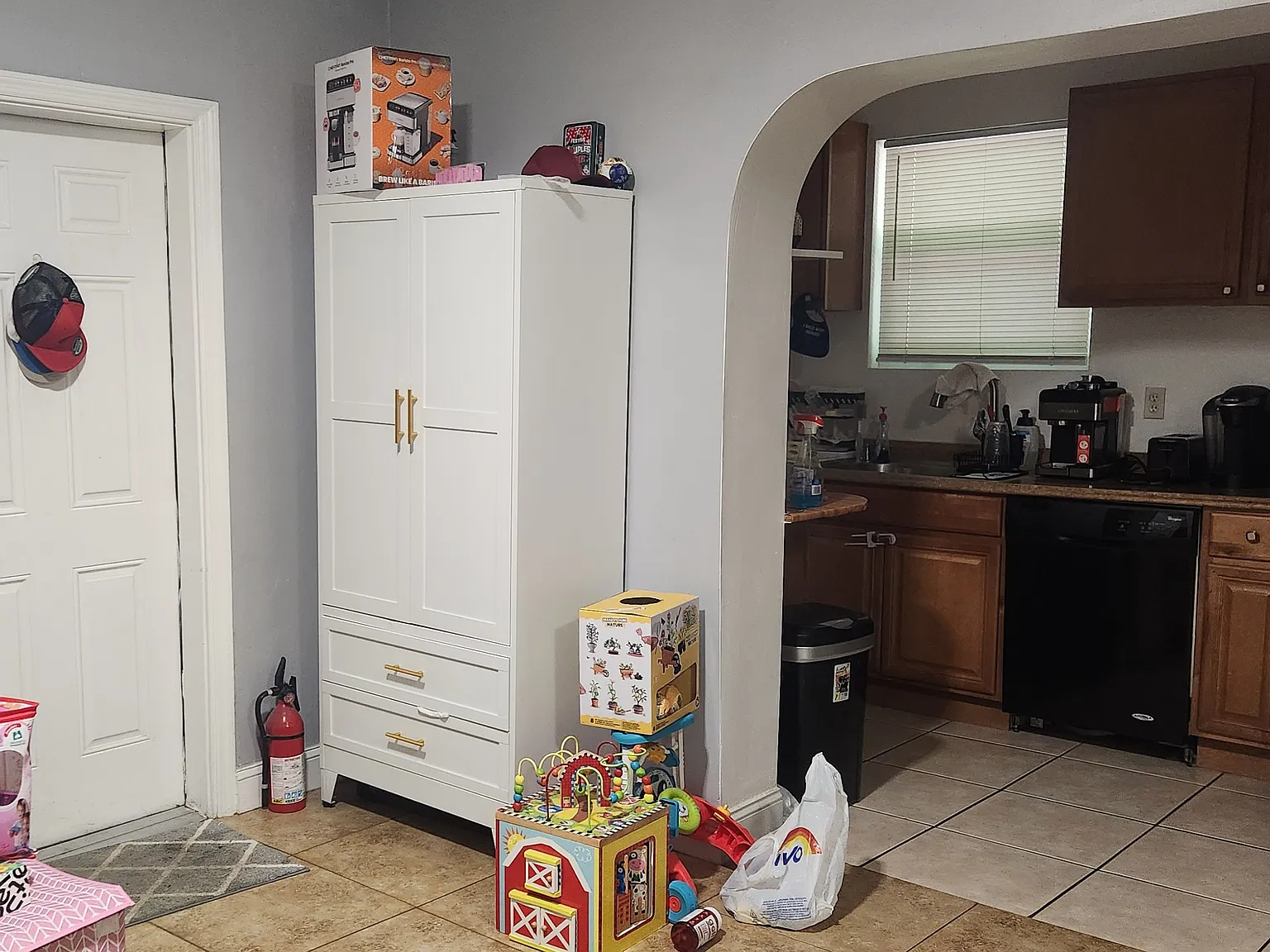 Studio, 450 sqft, $1,500 — Photo 3
