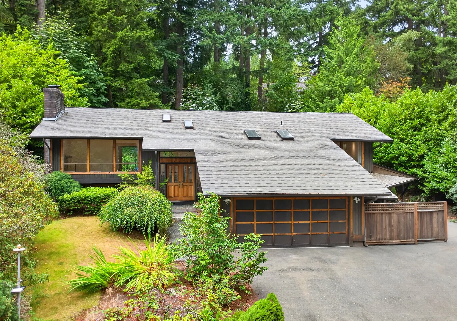 Mid-Century Gem with Hot Tub, Large Deck, and Bonus Rooms in Issaquah 4 Bed, 3 Bath, 2,940 Sq Ft — Photo 1