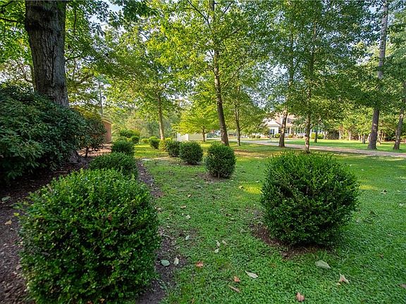 3rd image of LOT 19 Bland Point Rd