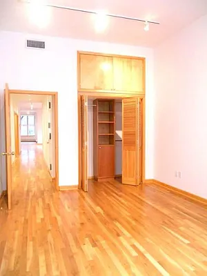 Rented by Level Group | media 16