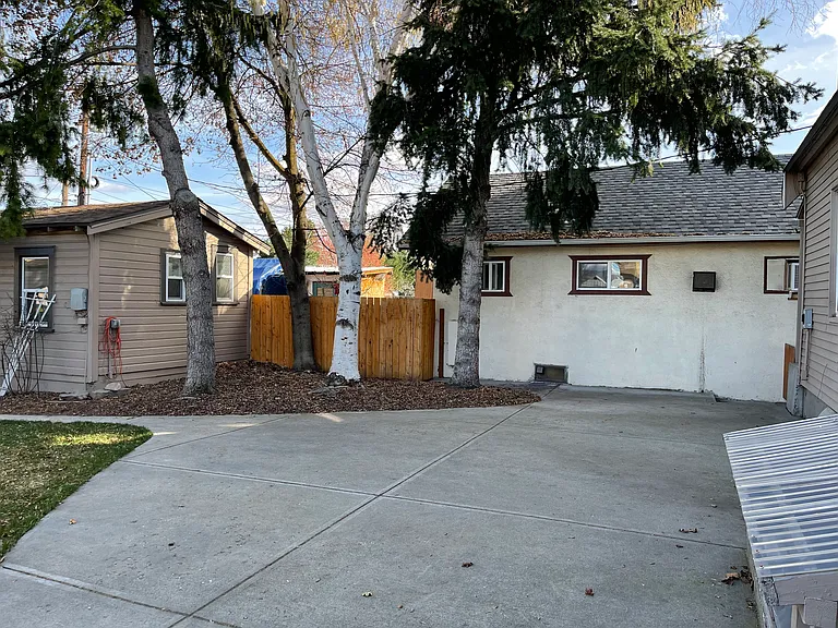 229 N Emerson Ave #C — Photo 14