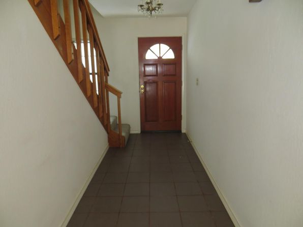 (undisclosed Address)