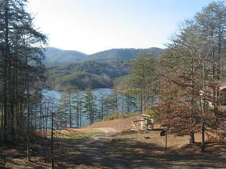 1st image of 172 Hideaway Cove Trl