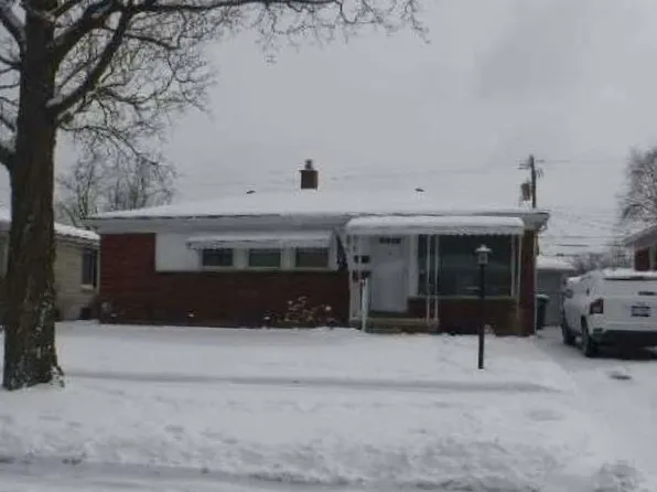 1731 Leslie St, Westland, MI 48186