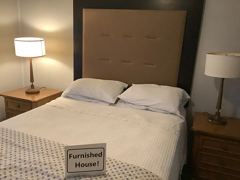 Queen bedroom