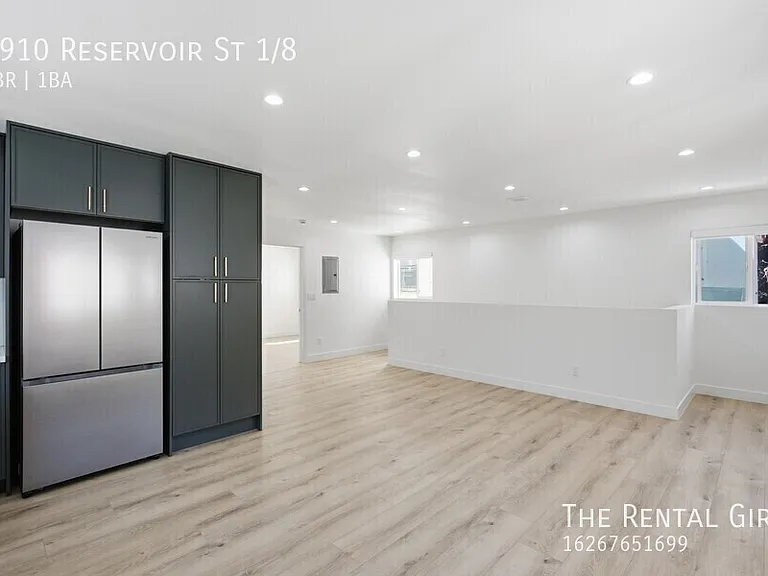 2910 Reservoir St #1/8 — Photo 5