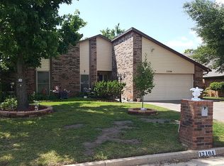 12104 SW 4th St, Yukon, OK 73099