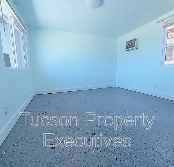 3218 E Benson Hwy #22 — Photo 8
