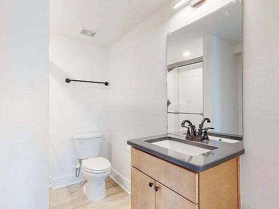 4th image of 508 Vinson Dr