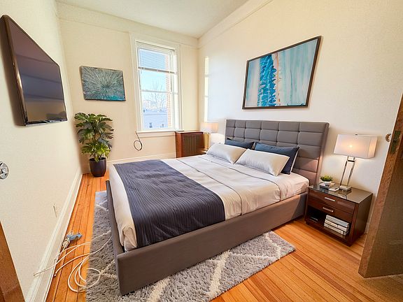 3rd image of 23-24 28th St