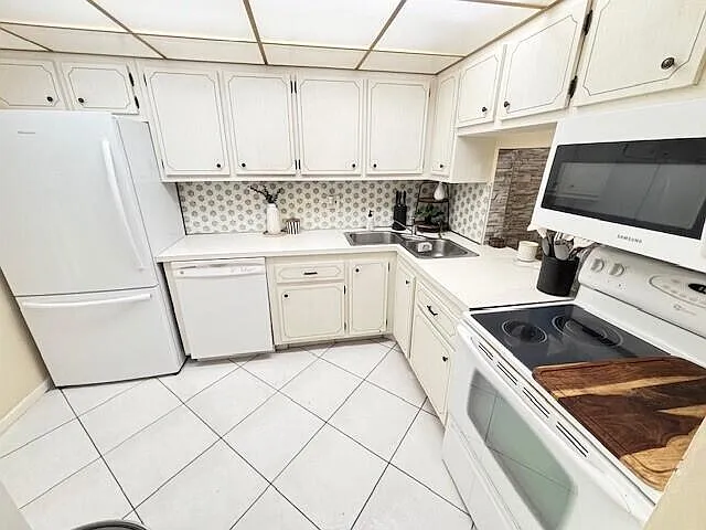 2 bed, 2.0 bath, 880 sqft, $2,200 — Photo 4