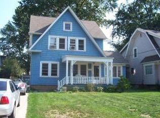 2233 Arthur Ave, Lakewood, OH 44107