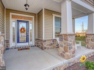 102 Serenity Cir, Middletown, DE 19709